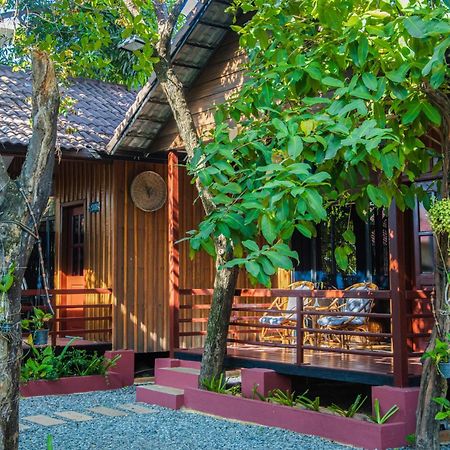 Habana Angkor Boutique Hotel Siem Reap Bagian luar foto