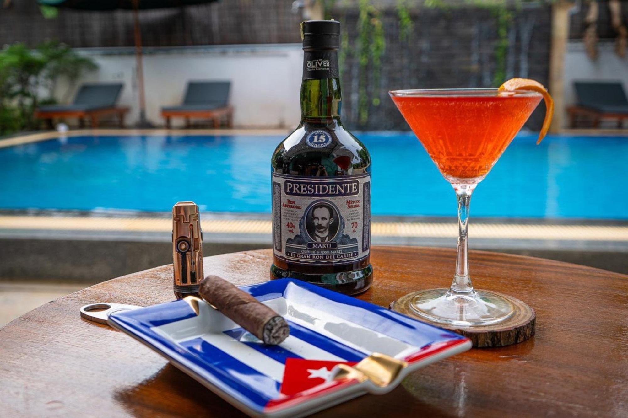 Habana Angkor Boutique Hotel Siem Reap Bagian luar foto