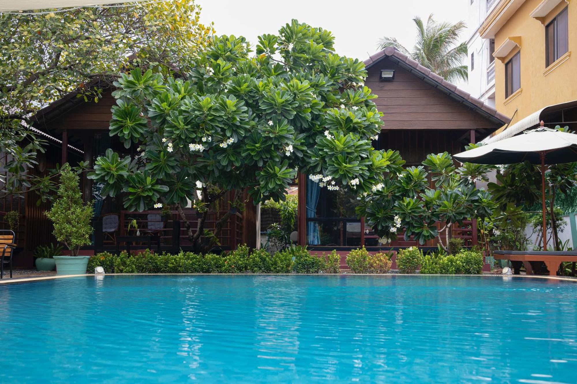 Habana Angkor Boutique Hotel Siem Reap Bagian luar foto